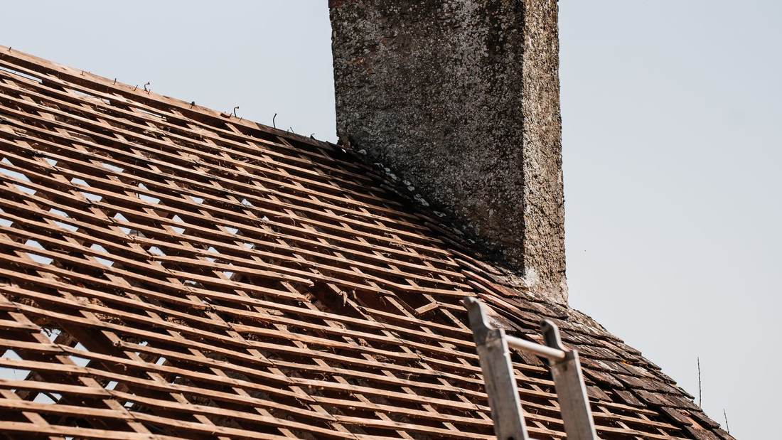 Illustration du dossier : Prix d'une rénovation de toiture au m² en 2026